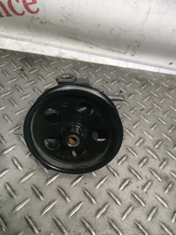 Насос гидроусилителя Ford Mondeo 3 2005 1.8 CHBA