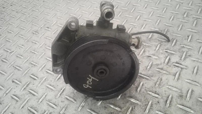 Насос гидроусилителя руля Mercedes-benz E-Class W211  3.5 M272