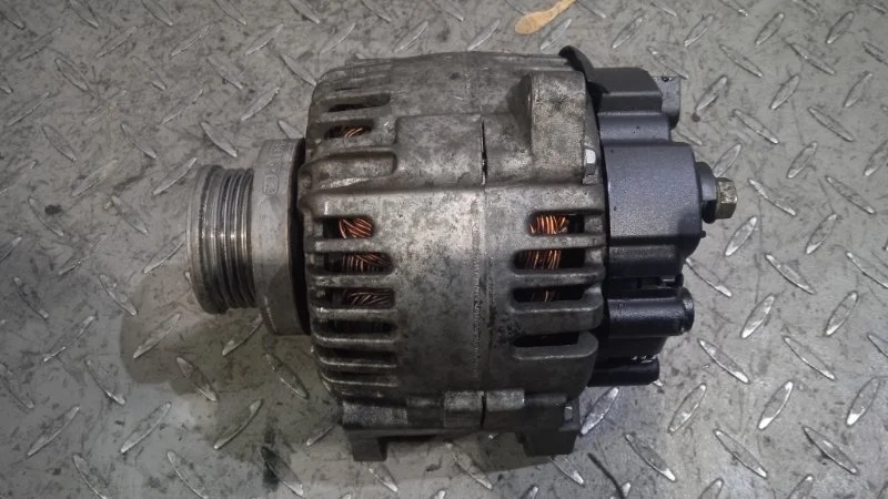 Генератор Renault Megane 2  K4M