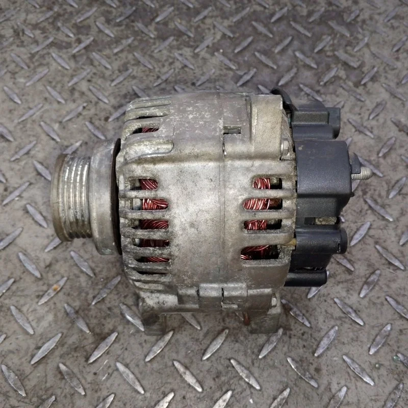 Генератор Renault Megane 2  K4M