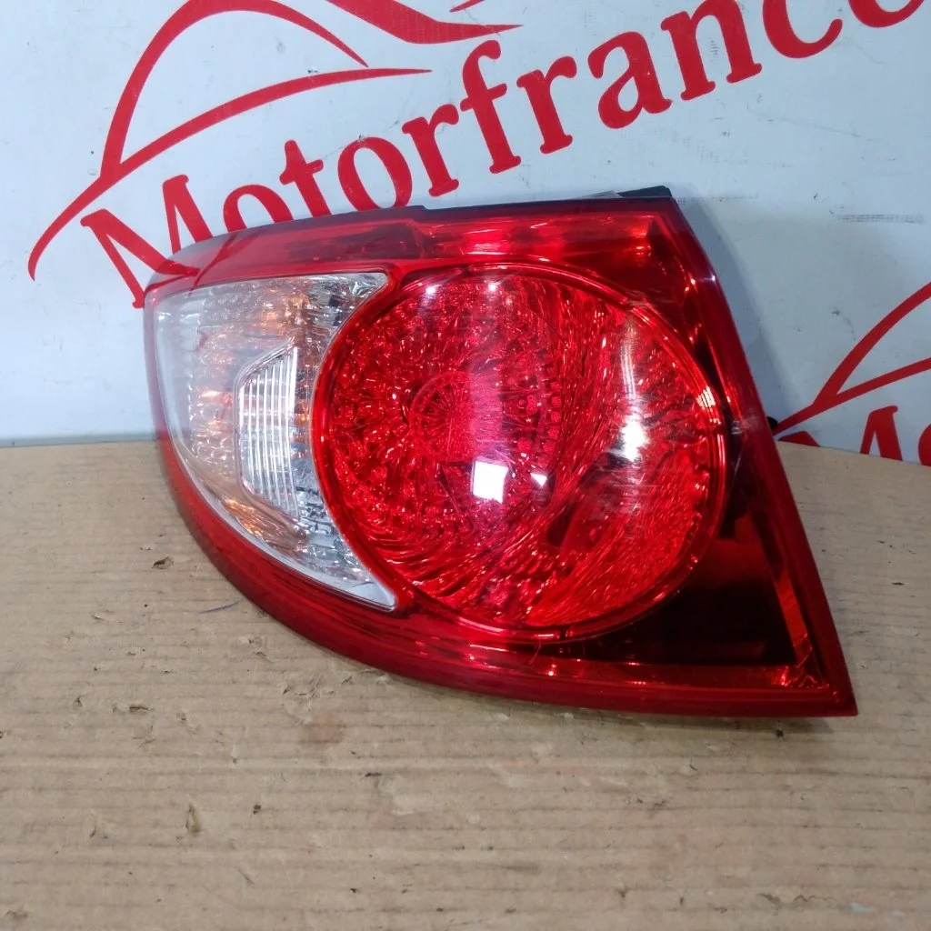 Фонарь задний Hyundai Santa Fe 2 2006   L
