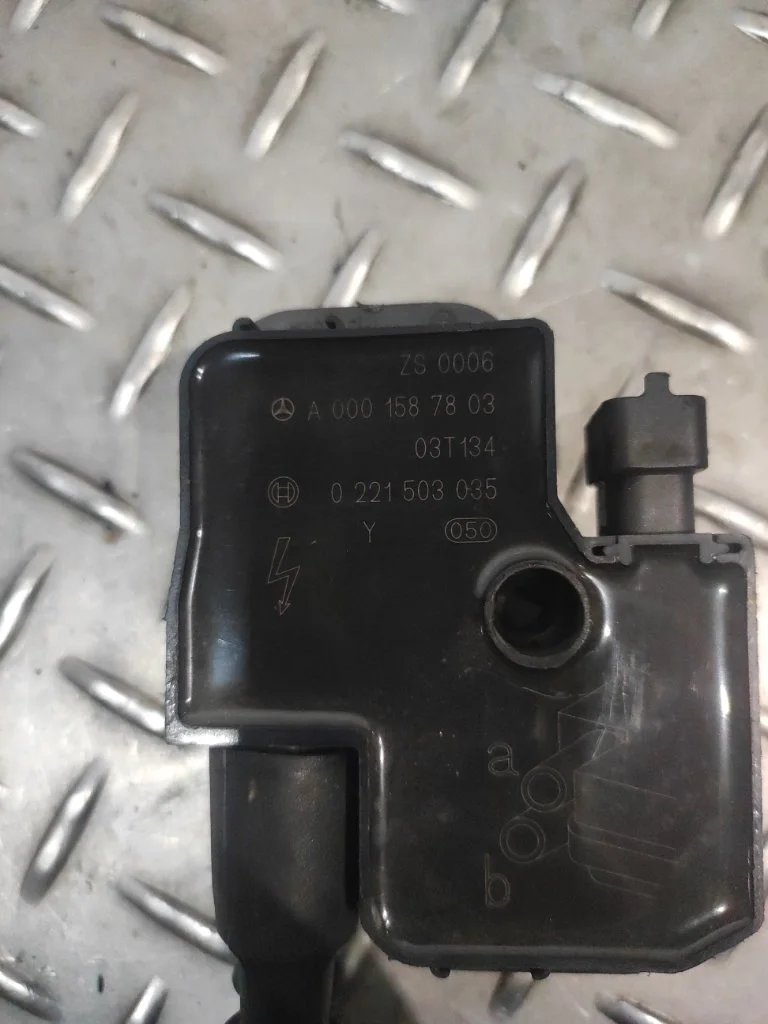 Катушка зажигания Mercedes-benz E-Class W211 2006 112.913 2.6