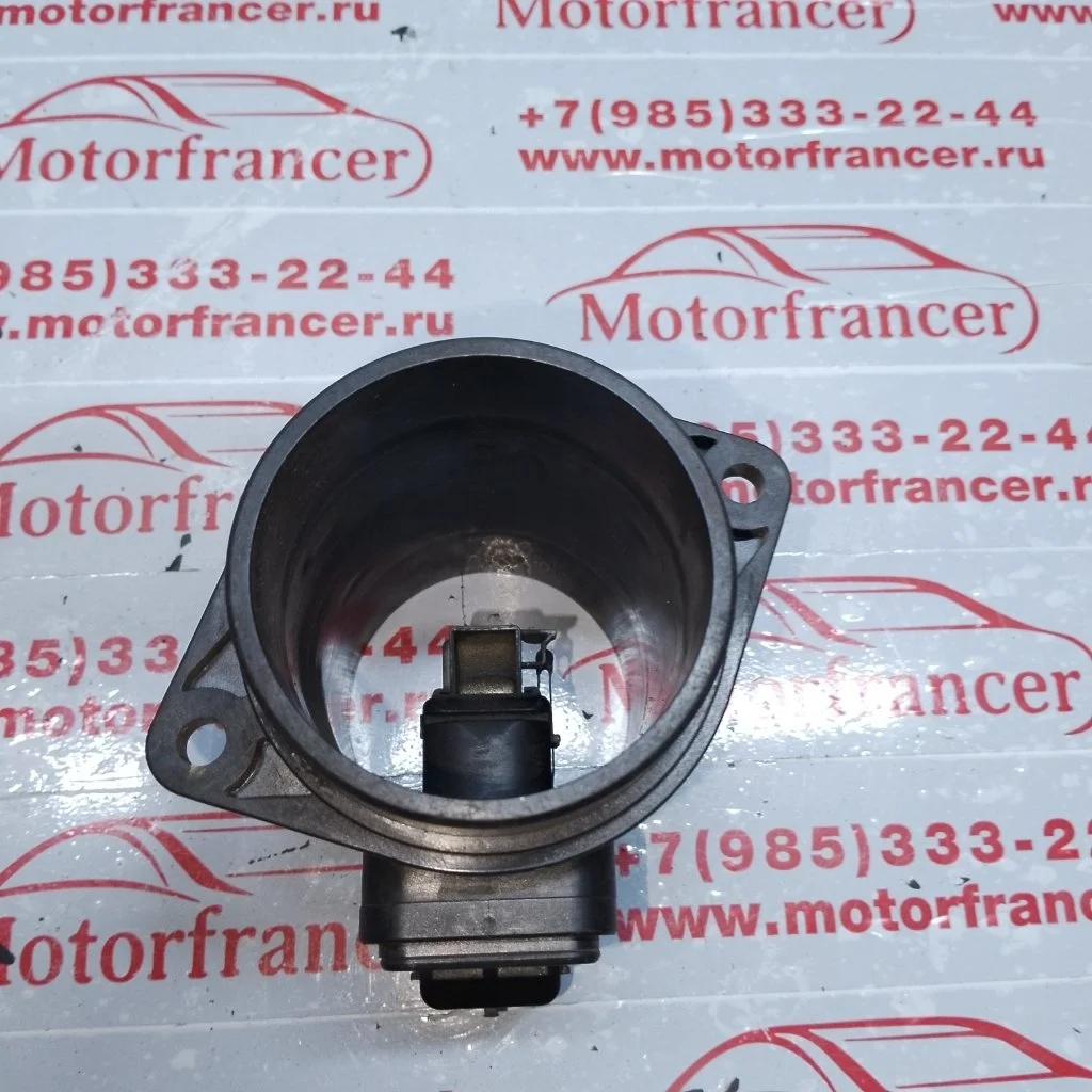 Датчик массового расхода воздуха Renault Laguna 3 2010