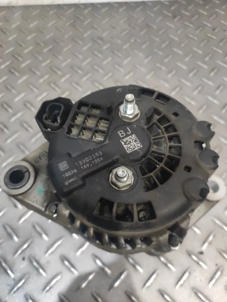 Генератор Opel Insignia 1 2011 2.0 d. a20dth