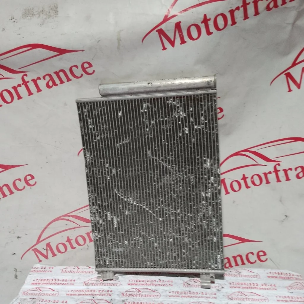Радиатор кондиционера (конденсер) Renault Logan 2 2014