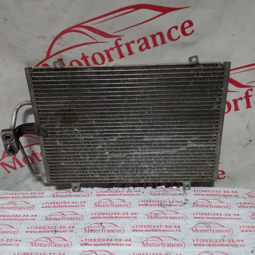 Радиатор кондиционера (конденсер) Renault Megane 1 2001