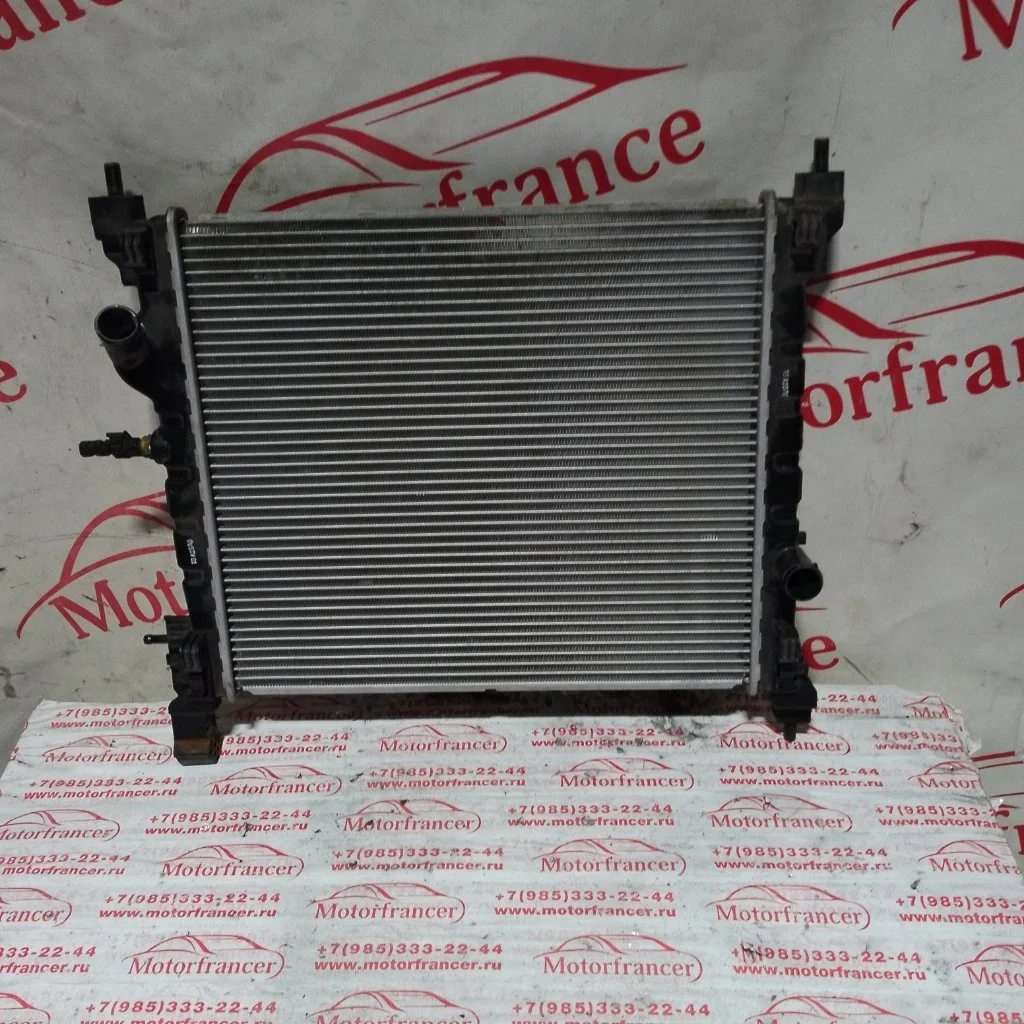 Радиатор охлаждения двигателя Chevrolet Spark M300 2010 B12D1
