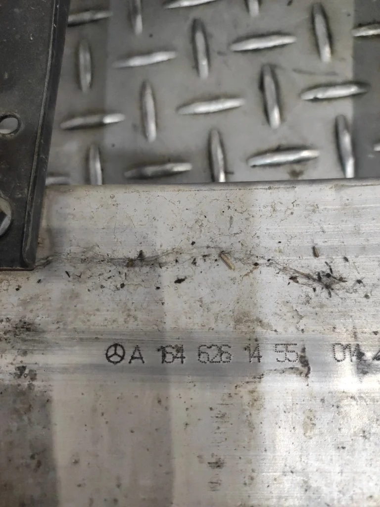 Усилитель бампера Mercedes-benz M-class W164 2008 3.0 CDI OM642.940 F