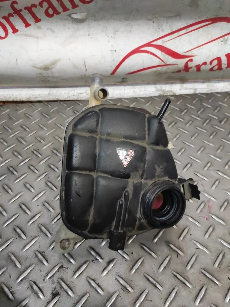 Бачок расширительный Mercedes-benz M-class W164 2008 3.0 CDI OM642.940