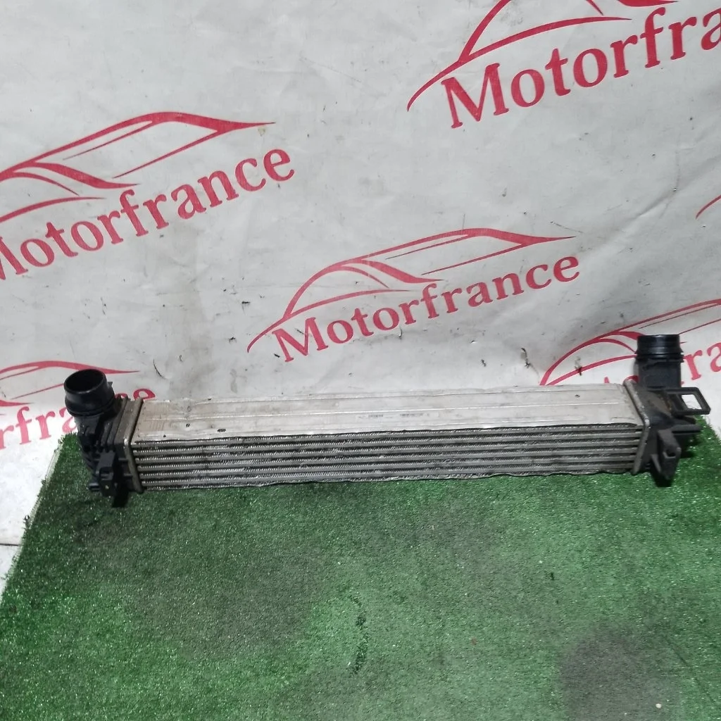 Интеркулер Renault Scenic 3 2009