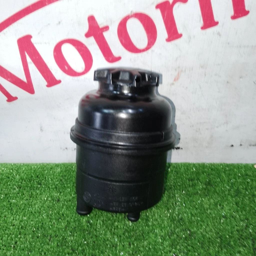 Бачок гидроусилителя руля BMW 3-Series E90