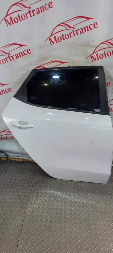 Дверь Kia Ceed 2 2015 1.6 G4FC B R