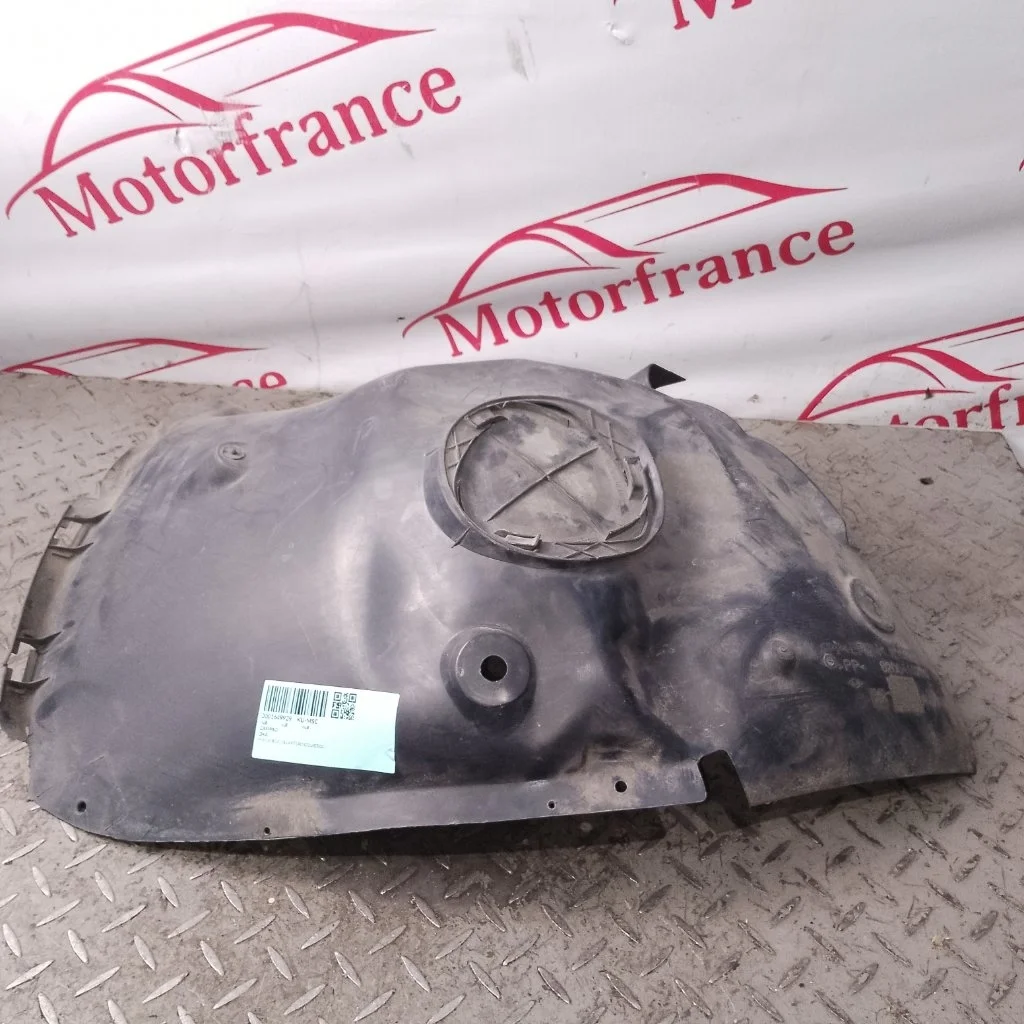 Подкрылок Renault Megane 2   F L