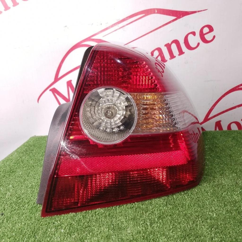 Фонарь задний Renault Megane 2 2004   R