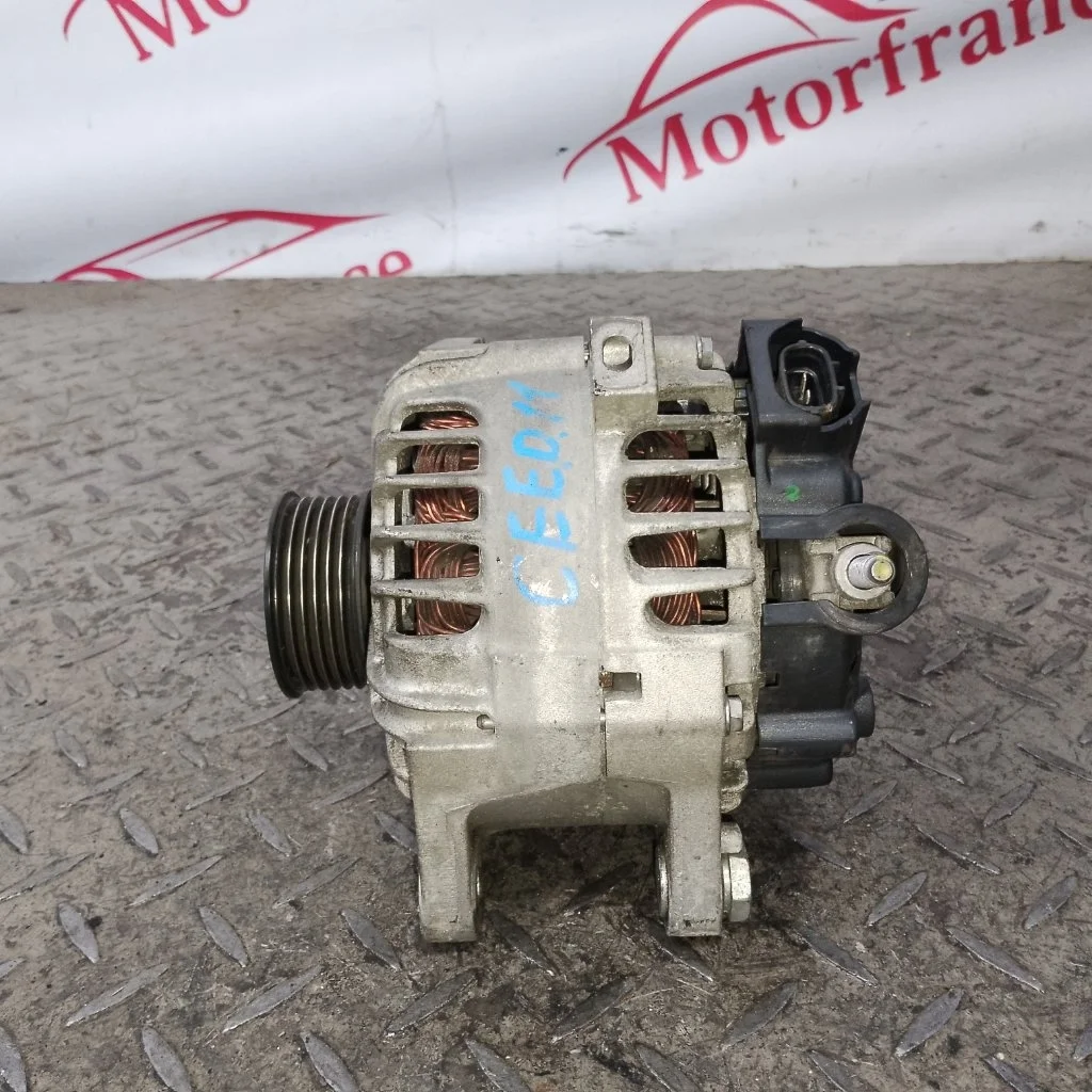 Генератор KIA Ceed ED  1.4 g4fa