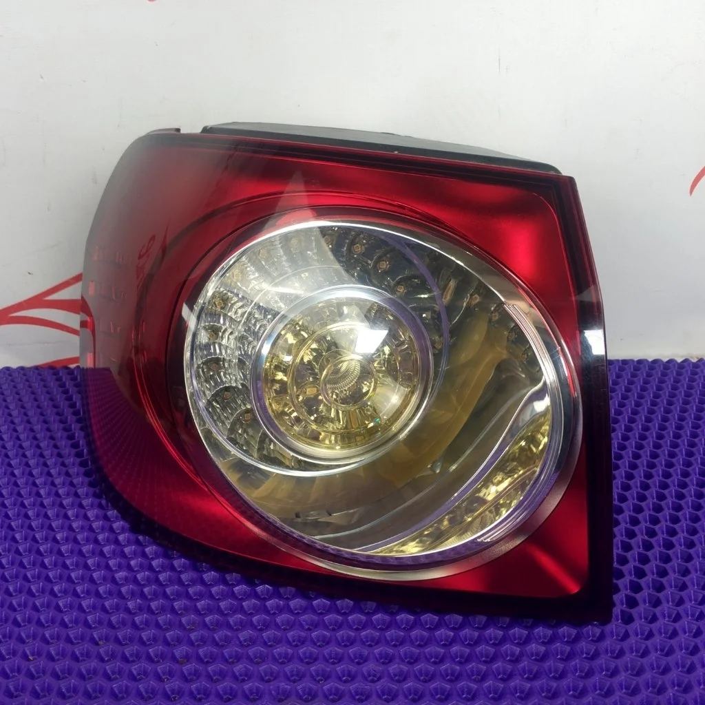 Фонарь задний Volkswagen Golf Plus 5 2007   L