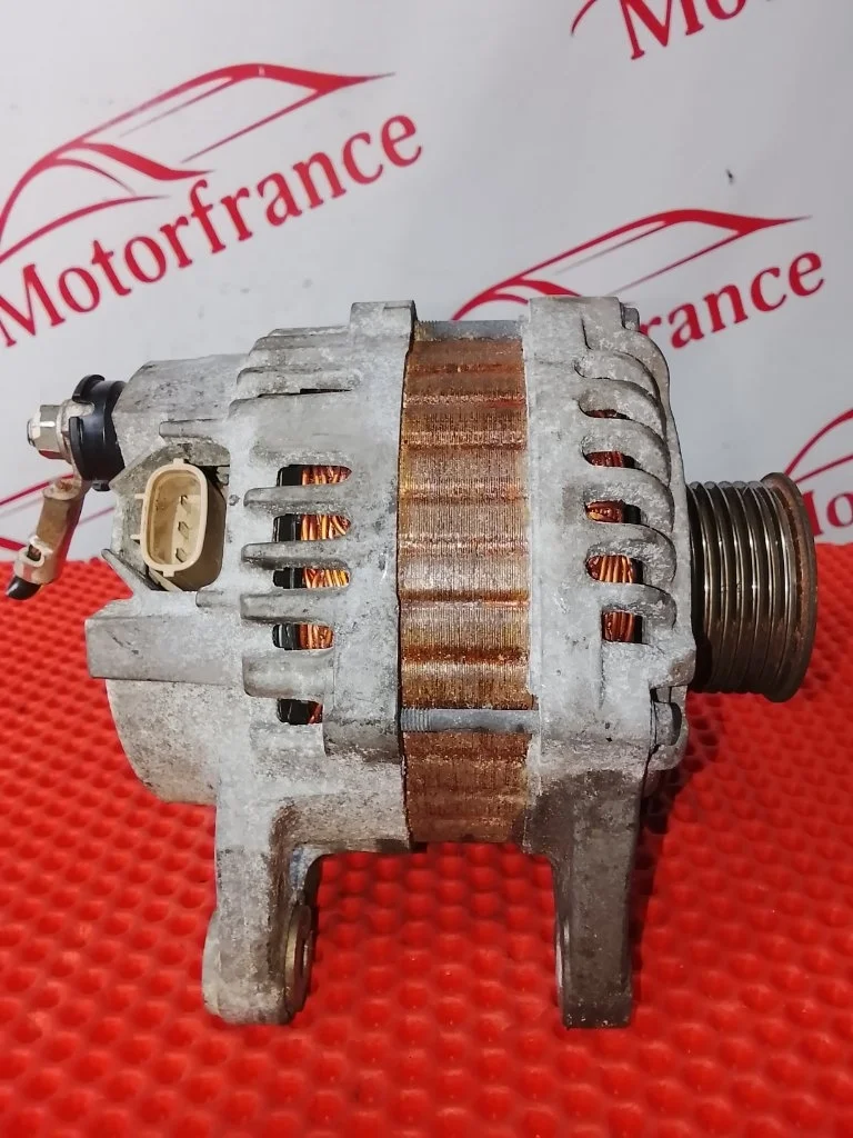 Генератор Nissan Note E11  1.6 HR16DE