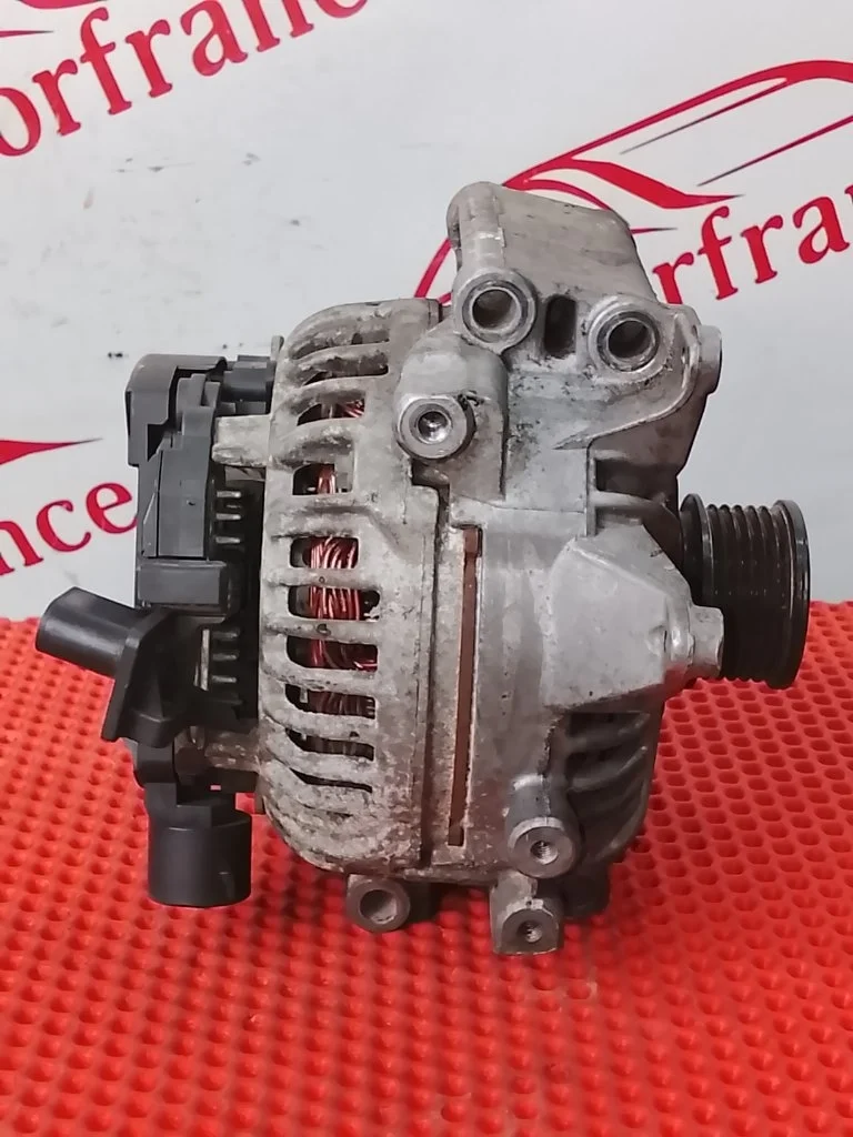 Генератор Mercedes-Benz C-Class W203 2004 2.2 CDI OM 646