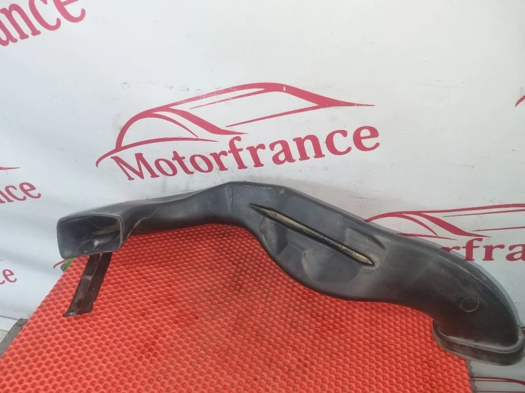 Воздухозаборник Opel Astra J 2013 A16XER F