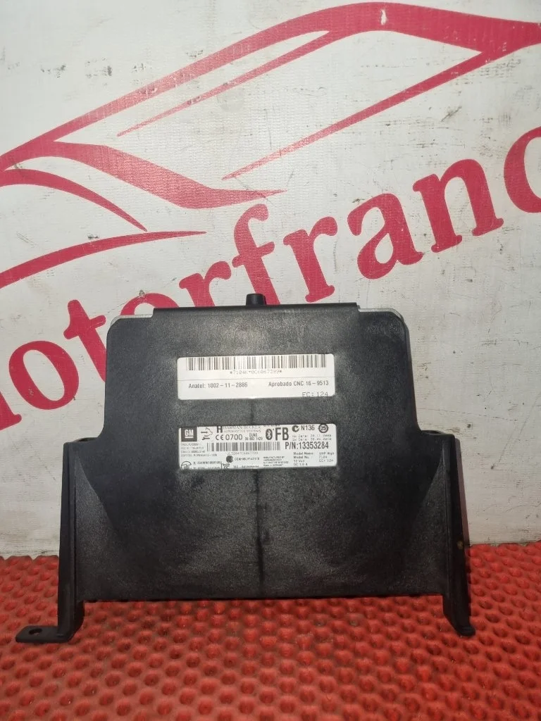 Блок управления магнитолой Opel Insignia