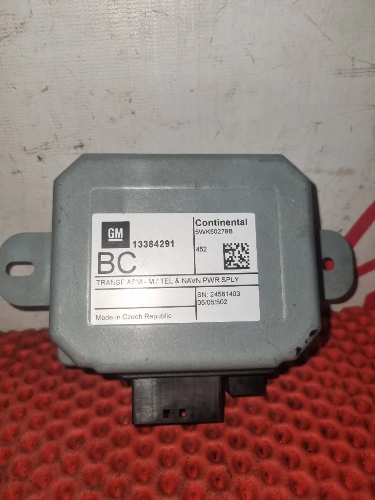 Блок управления навигацией Opel Insignia