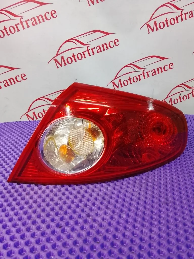 Фонарь задний Chevrolet Lacetti хетчбек 2005   R