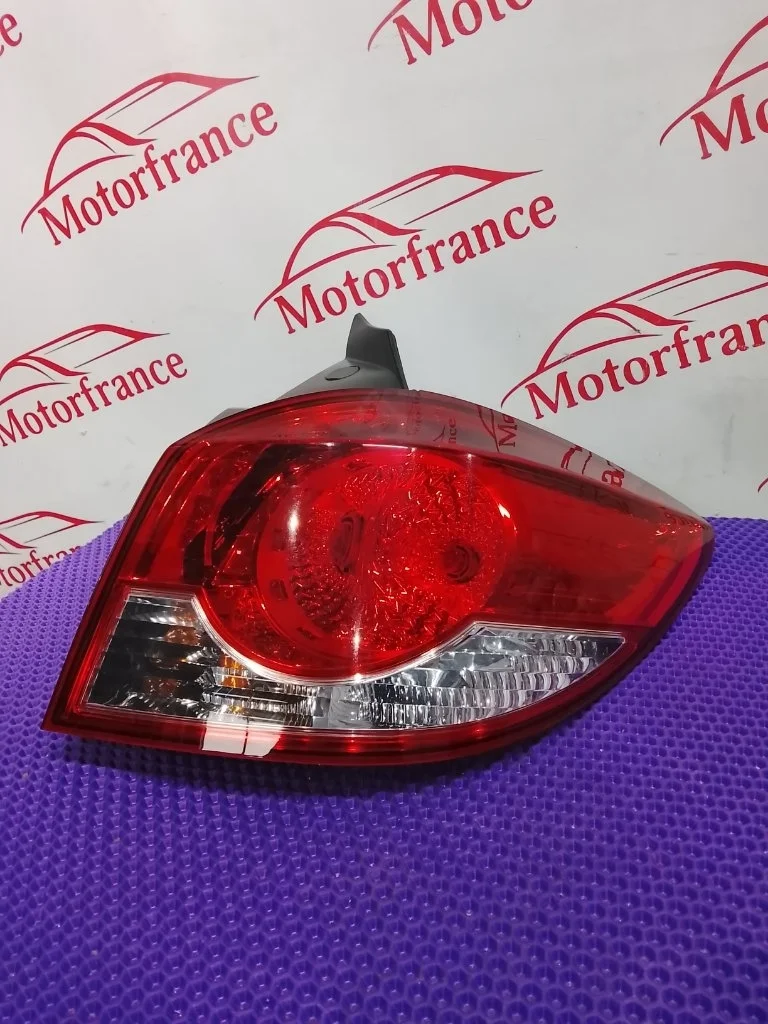 Фонарь задний Chevrolet Cruze 1 2013   R