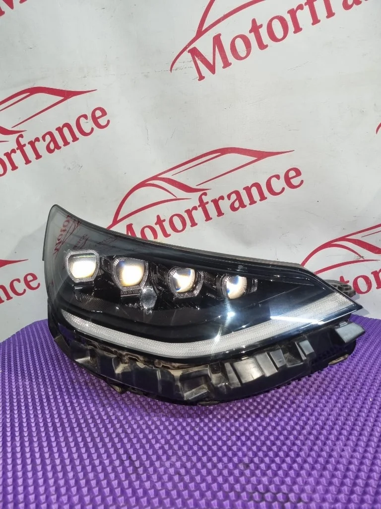 Фара светодиодная Hyundai Sonata DN8 2021   R