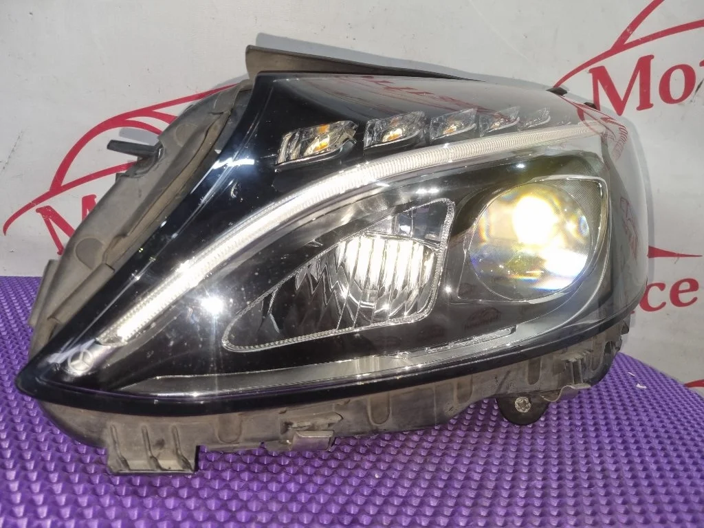 Фара светодиодная Mercedes-Benz C-Class W205 2014   L