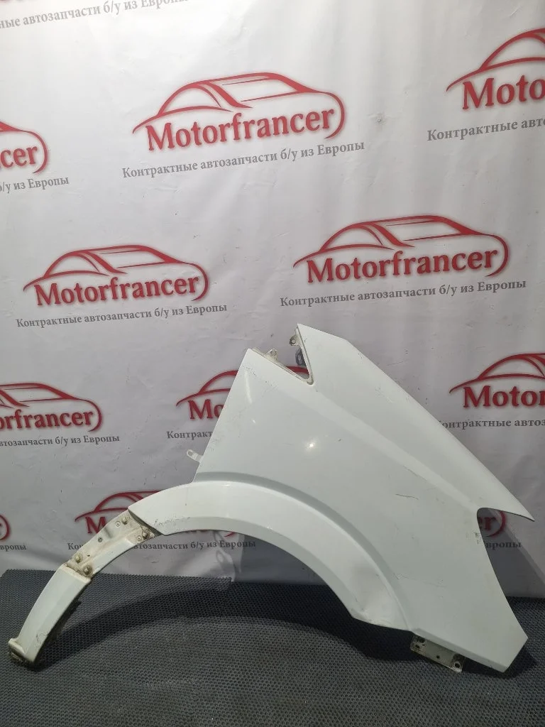 Крыло Mercedes-Benz Sprinter W906 2008  F R