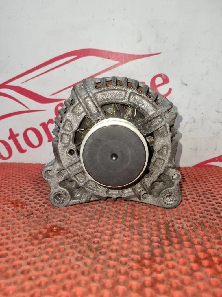 Генератор Volkswagen Golf 5 2005