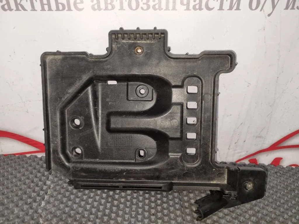 Подставка под аккумулятор Kia Ceed 1 2010 1.6 G4FC