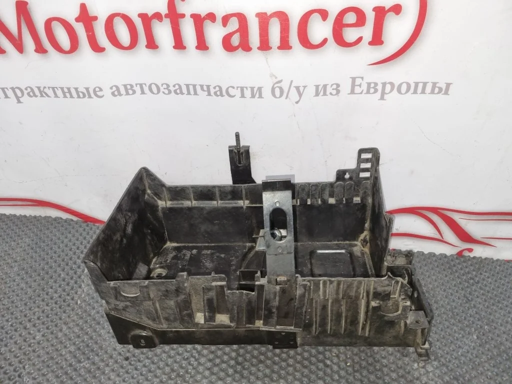 Подставка под аккумулятор Chevrolet Cruze J300 2012