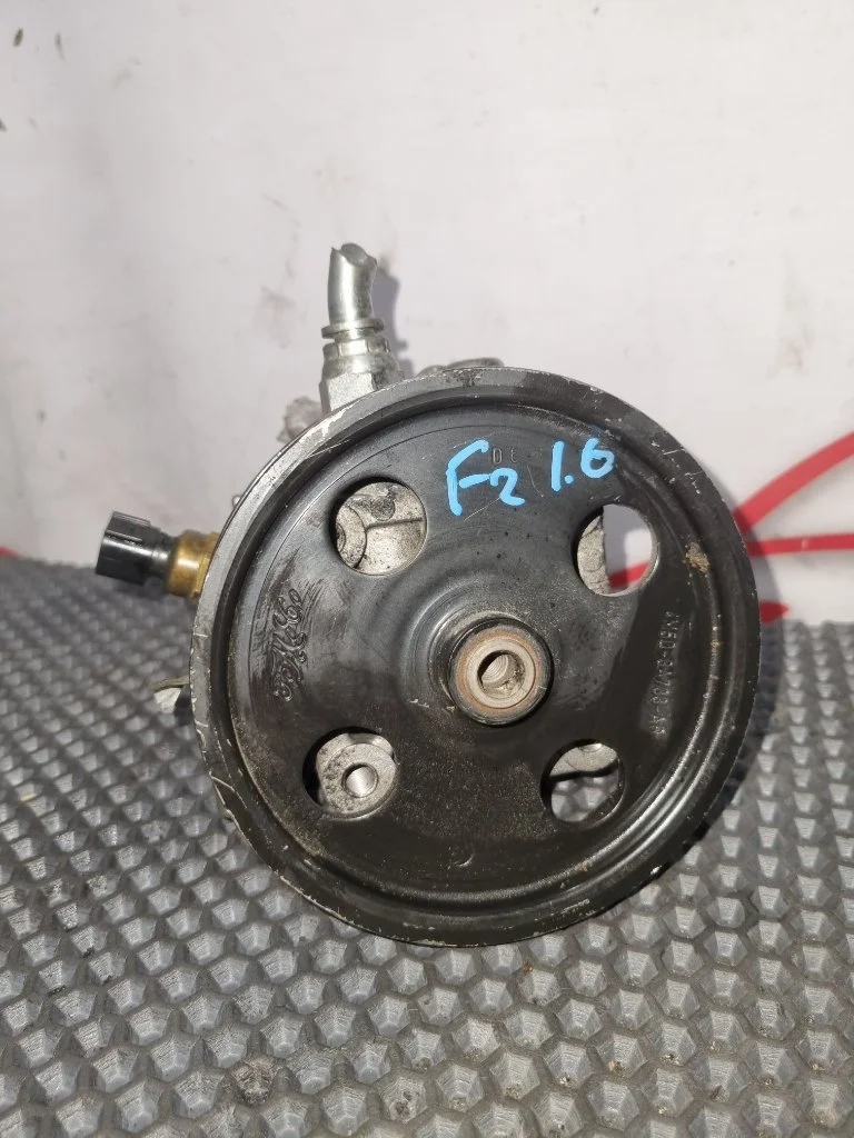 Насос гидроусилителя руля Ford Focus 2  1.6