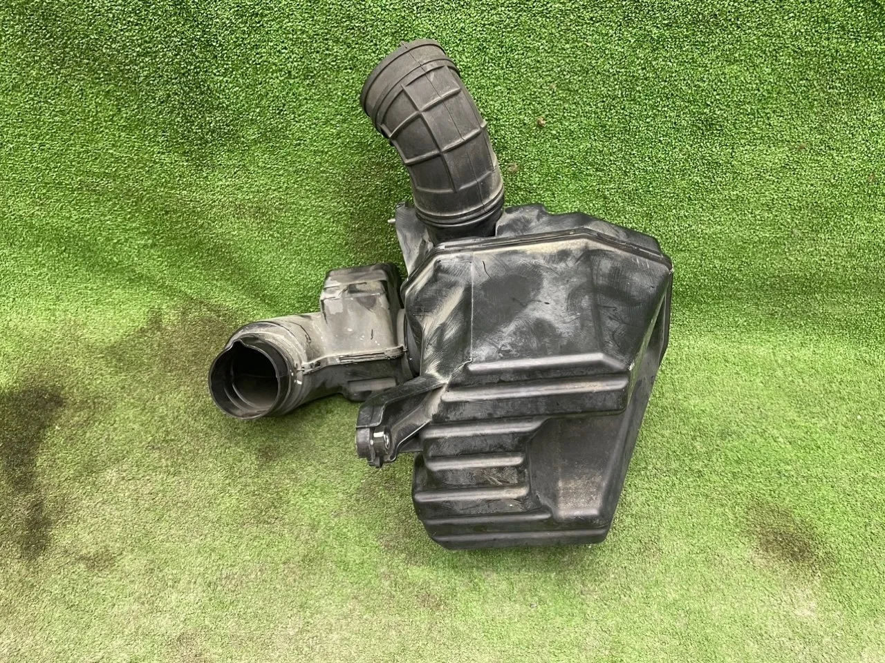 Резонатор воздушного фильтра Honda Accord 2007 CL9