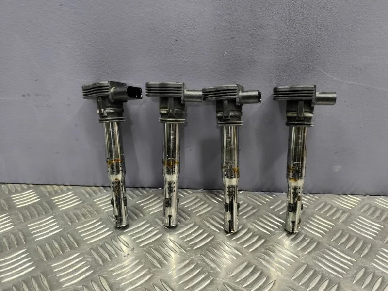 Катушка зажигания Audi A3 2007 07K905715F 8P BZB