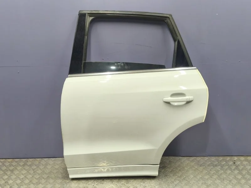 Дверь задняя левая Audi Q5 2014 8R0833051B 8R CNC