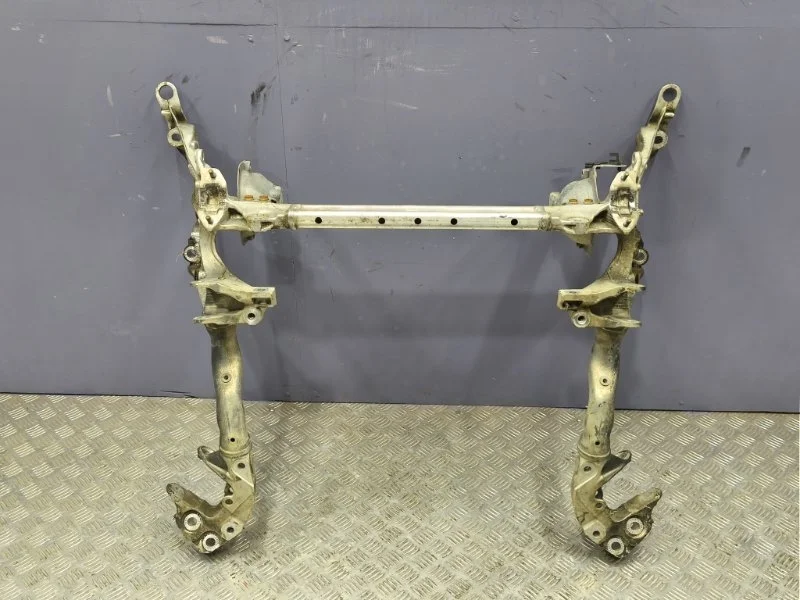 Подрамник Audi Q5 2014 8R0399315J 8R CNC, передний