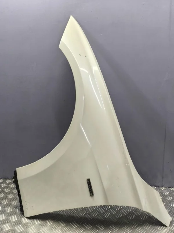 Крыло переднее левое BMW 3 2012 41009621597 F30 N20B20B