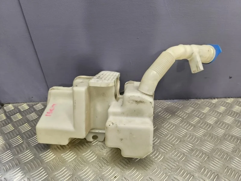 Бачок омывателя Audi Q3 2014 8U0955453L 8UB CCZ