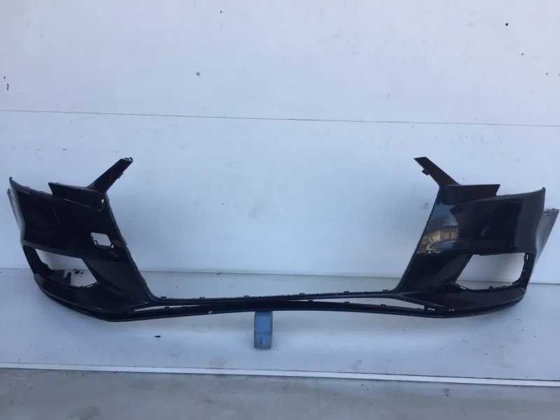 Бампер Audi A3 2012-2020 8V5807437P 8V, передний