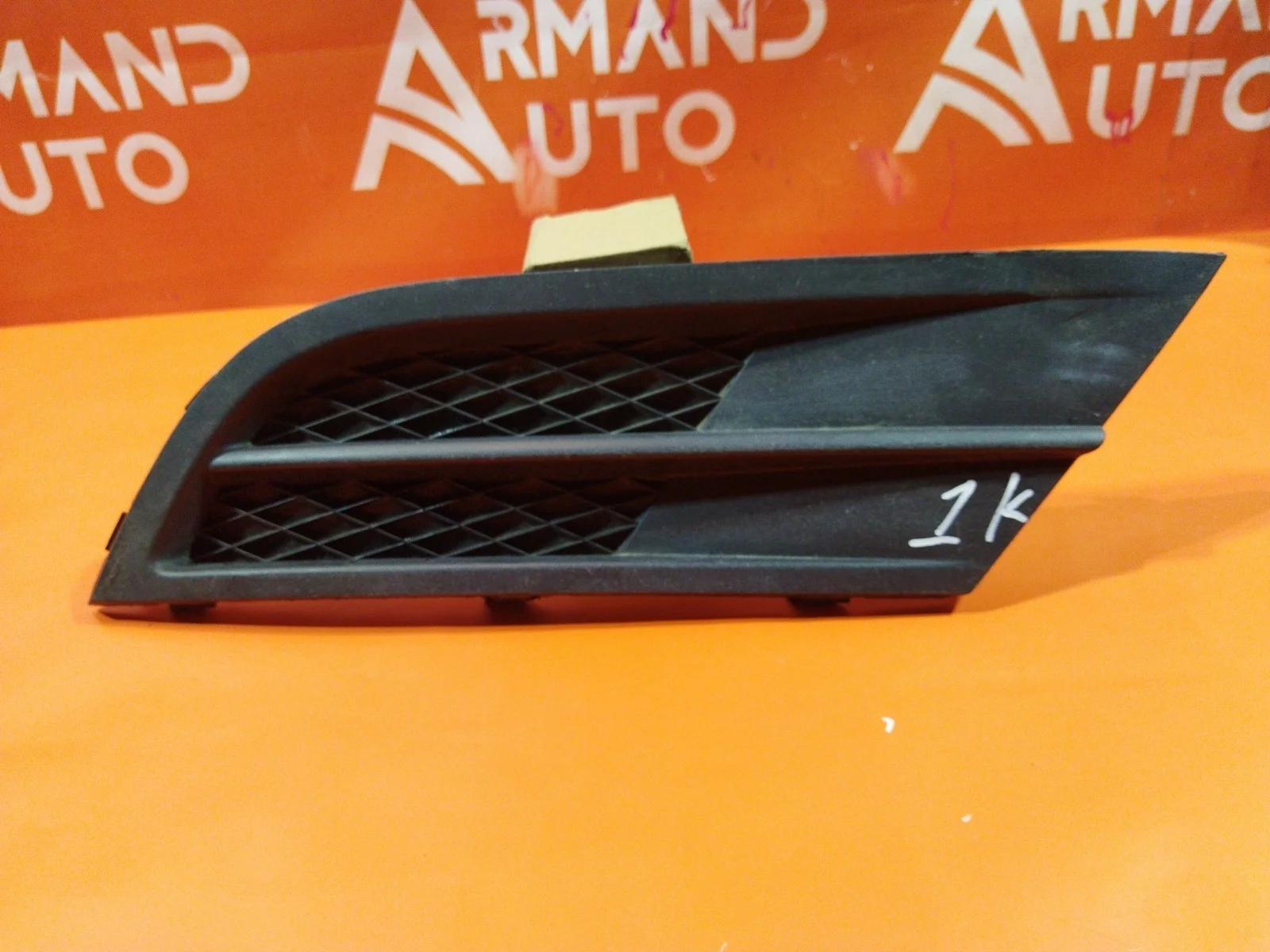 Решетка бампера Volkswagen Jetta 2014-2018 6