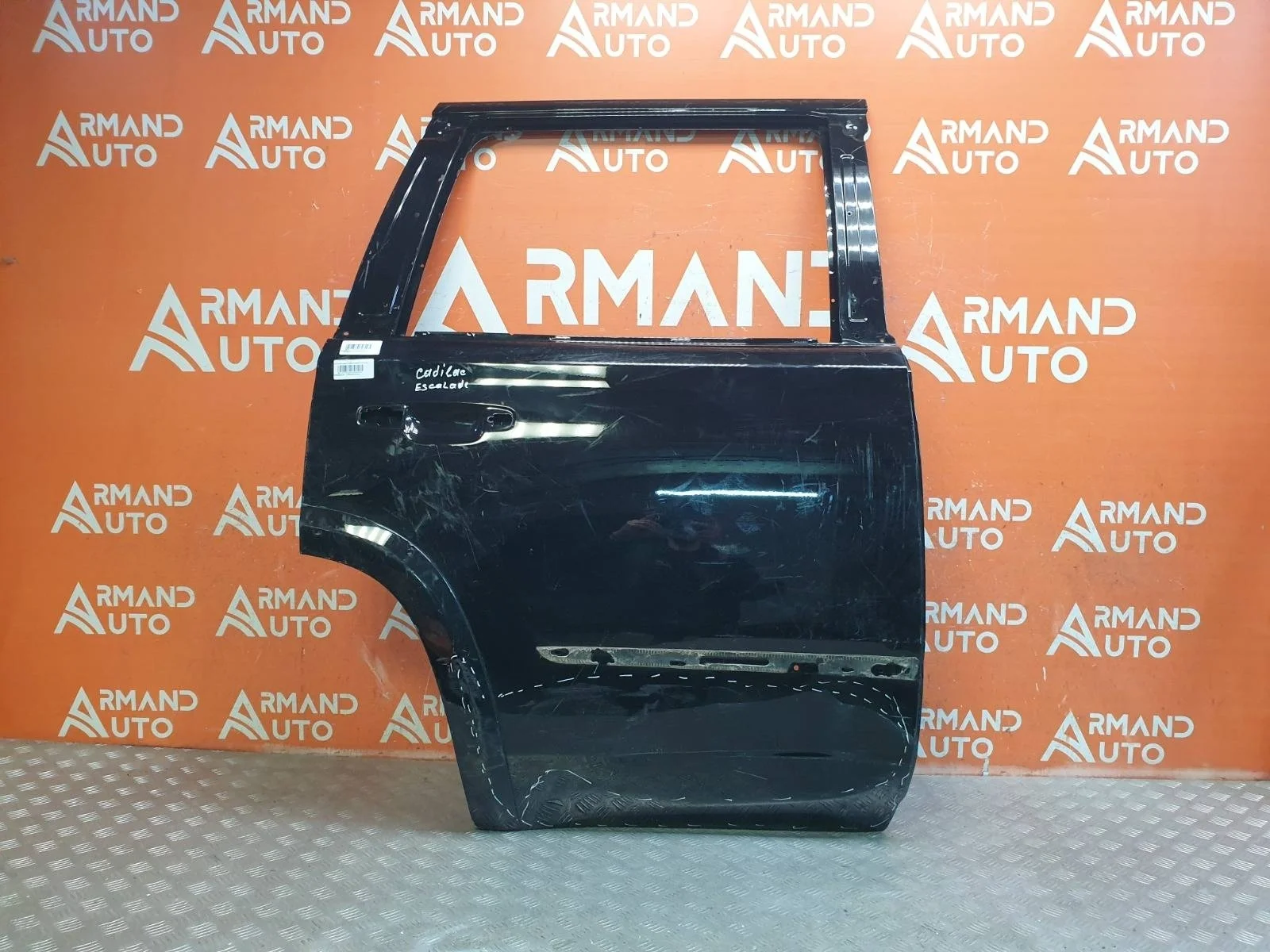 Дверь Cadillac Escalade 2014-2020