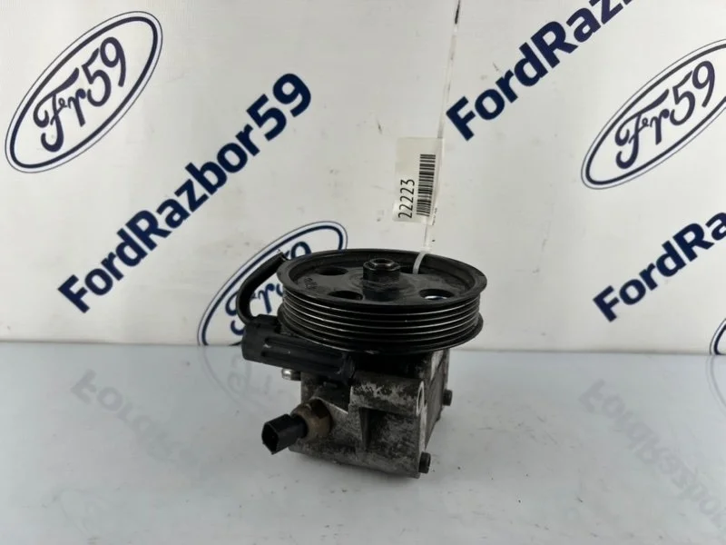 Насос ГУР Ford Focus 2009 1362652 CB4 1.6 (SHDA)