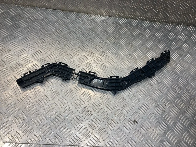 Кронштейн заднего бампера правый LEXUS LX570 2018 5215560120 URJ202 3UR-FE 5.7, задний правый