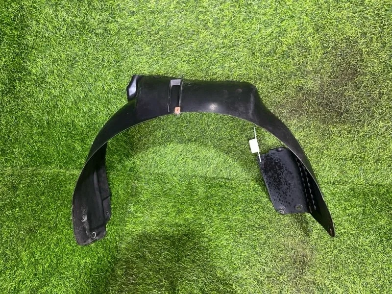 Подкрылок Audi TT 2003 8N0821172B 8N AUQ 1.8T, передний правый
