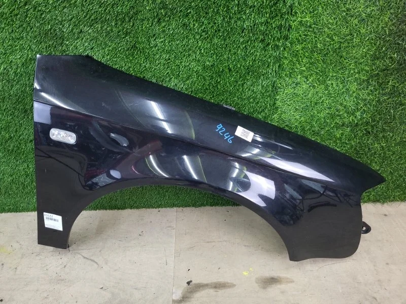 Крыло Audi A4 2007 8E0821106F 8ED BFB, переднее правое