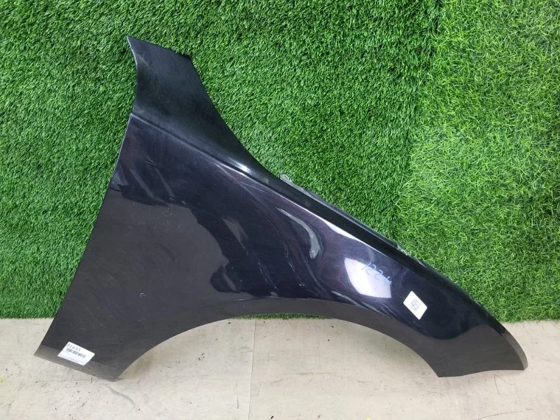 Крыло Audi A7 2012 4G8821106B 4GA CGW 3.0, переднее правое