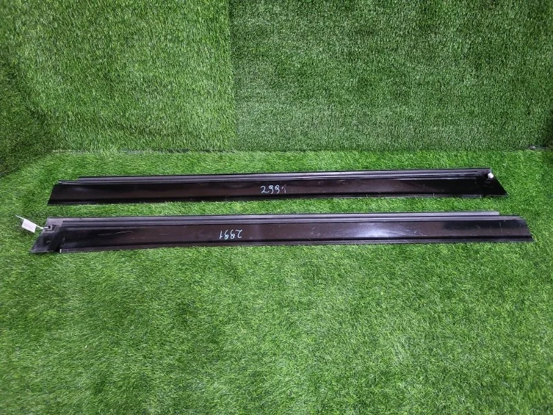 Накладка порога Ford Explorer 2012 FB5Z7810176AA U502 (5G) 20HDTX