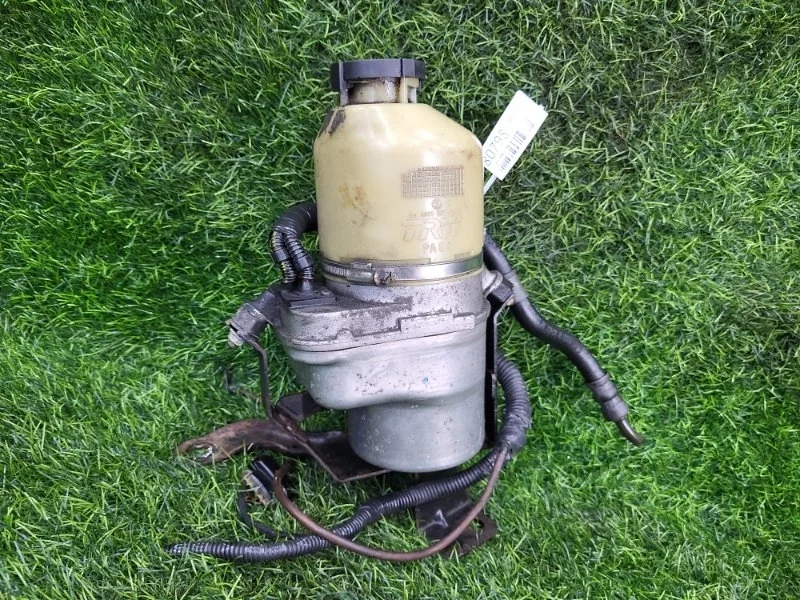 Насос ЭГУР Opel Astra 2005 93179569 L48 Z18XE